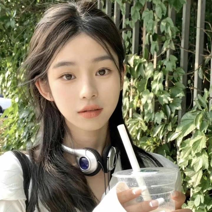 卡通婚礼封面